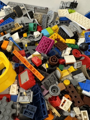 Original LEGO bricks, excellent condition
