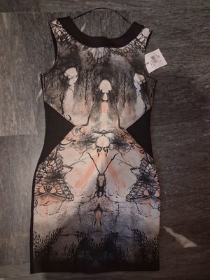 Pink Woman dress like new, size S, black and beige
