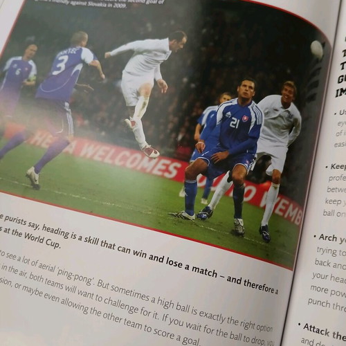 World Cup Skills book like new, football, English