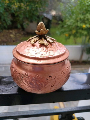 Gianniotiki handmade copper fontaniera with carved flowers like new