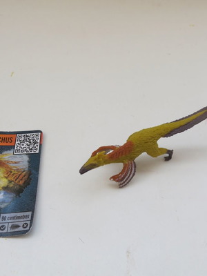 Mini Dinosaur Hesperonychus used from Walking with Dinosaurs 3D Movie