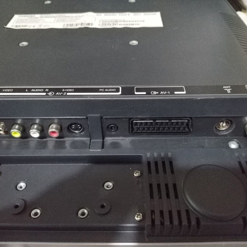 Toshiba 15V300PG 15" LCD TV