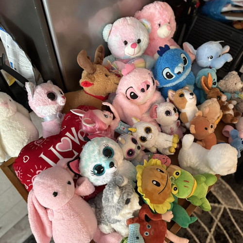 Plush toys used, large collection for kids and collectors