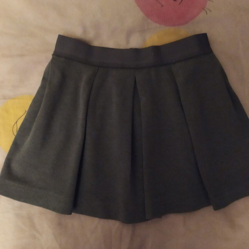 Ovs pleated skirt like new for 4-5 years old, size 110 cm, gray