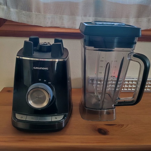 Grundig mixer like new