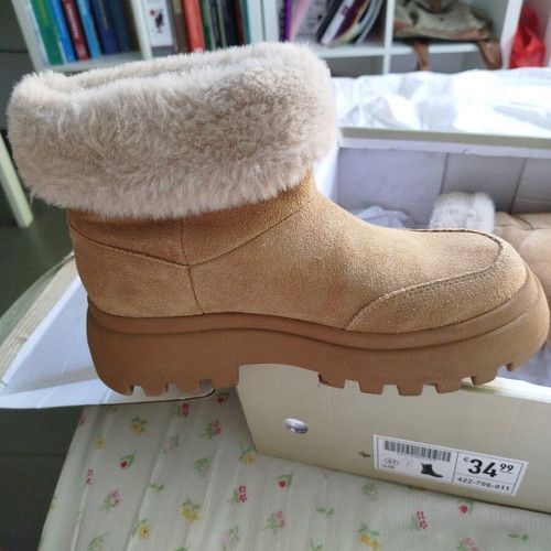 Boots with fur beige brown size 36.5 like new