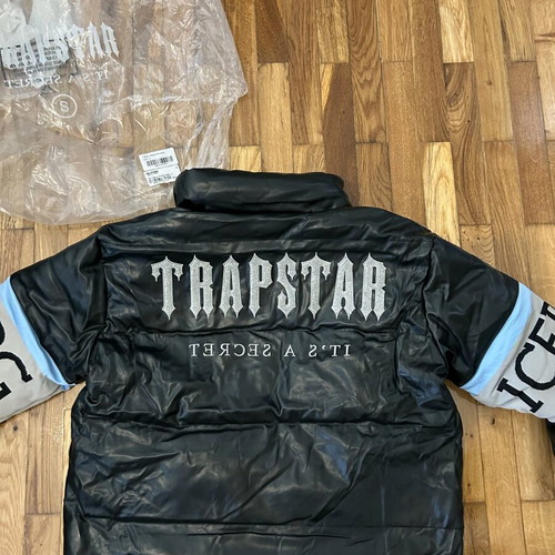 Trapstar jacket, brand new with tags