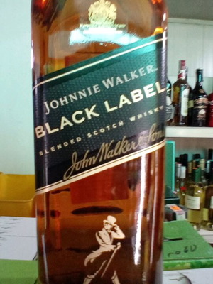 Johnnie Walker Black Label 12 Year Old νέο ουίσκι