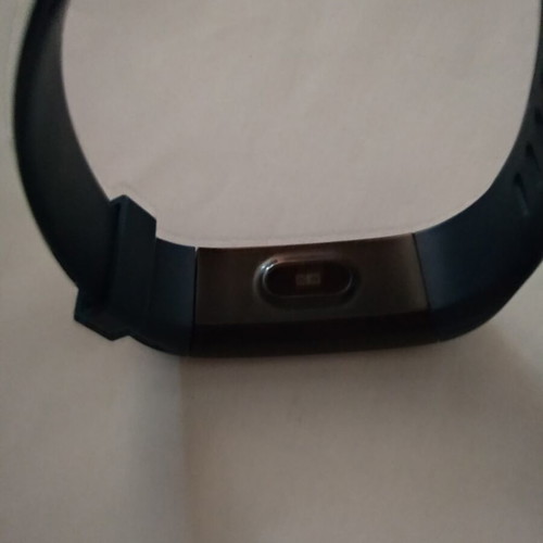 Activity tracker smart band used, screen detached, new strap