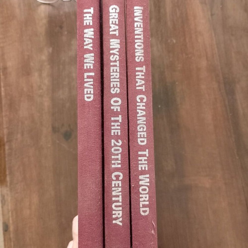 Reader's Digest The Eventful 20th Century, 3 volumes in very good condition
