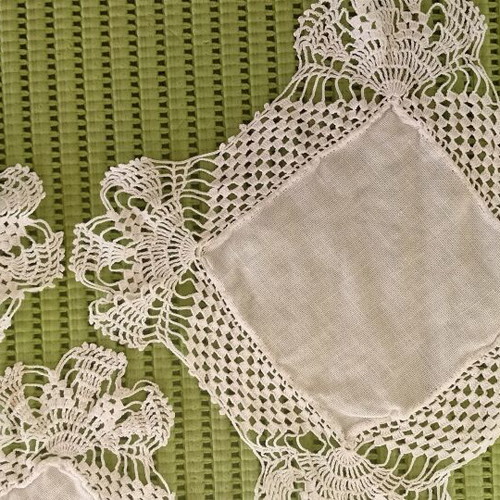 Vintage handmade crochet doilies set of 4, like new
