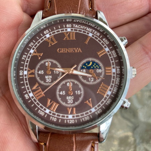 Geneva men's watch new with battery brown