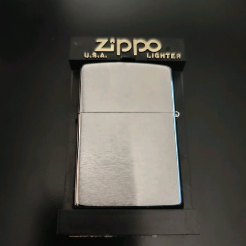 Zippo Buffalo Bills Helmet 1996 lighter new