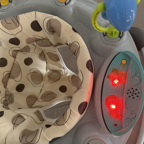 Bebe Stars Activity Center / Jumper