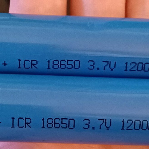 Rechargeable 18650 Li-ion Batteries 1200mAh 3.7V 2pcs unused