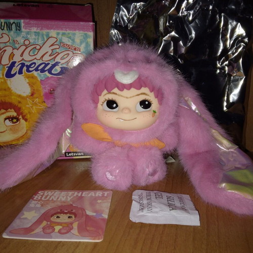 MINISO Wakuku Trick or Treat Sweetheart Bunny plush like new