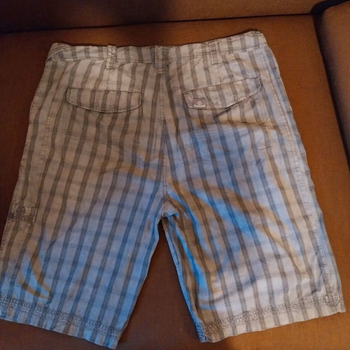 Brunotti men's shorts XL like new, checkered grey