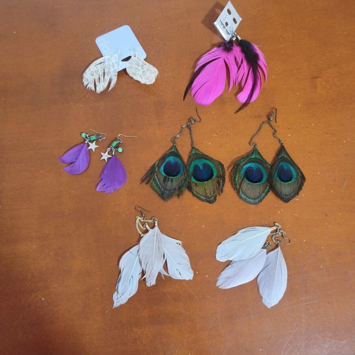 Wings of Style feather earrings set of 5 pairs