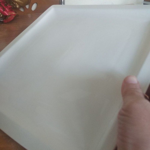 Porcelain serving platter like new 30x30 cm