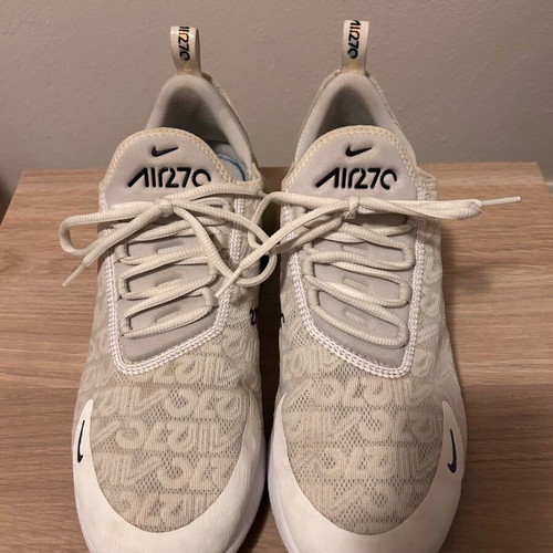 Nike Air 270 sneakers size 45 like new, white