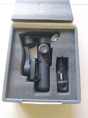 AOCHUAN Smart X Pro gimbal για κινητά σαν καινούργιο