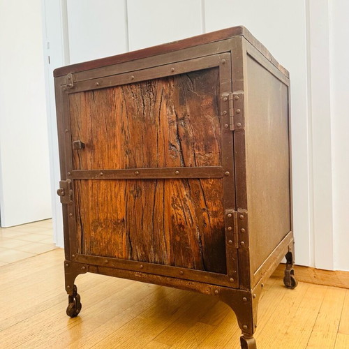 period furniture made of solid wood antique / Vintage