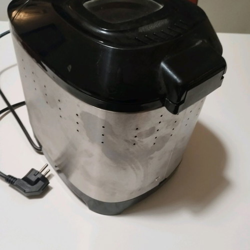 United bread maker BM 5127 like new