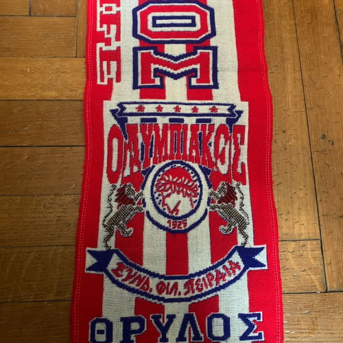 Olympiakos scarf 1995, excellent condition