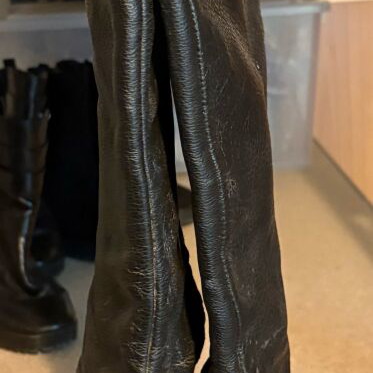Leather boots with fur used, size 38, black