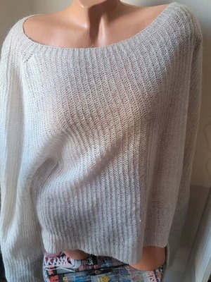 Women's blouse ecru and lame like new, size M