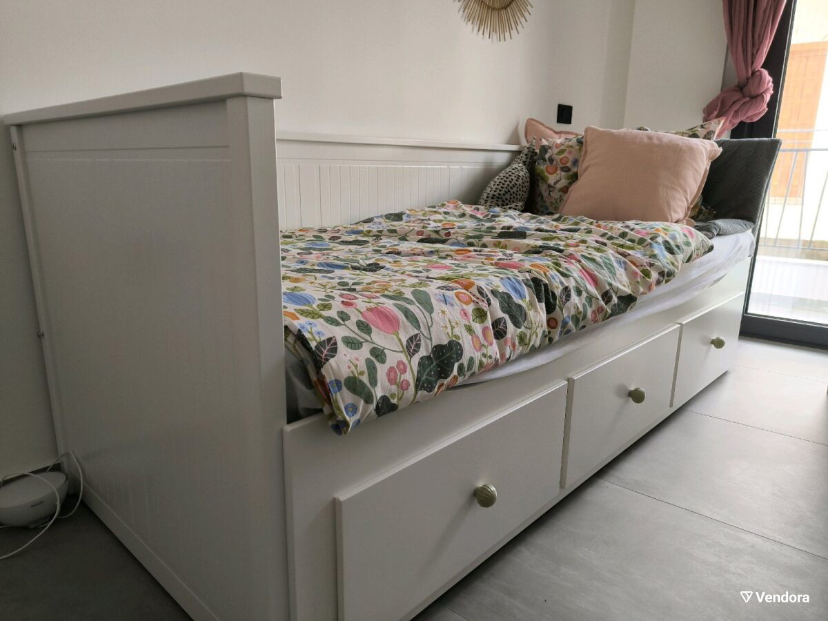 Ikea Hemnes bed new with two 80x200… - € 300,00 - Vendora.cy