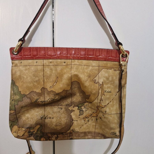 Alviero Martini 1a Classe crossbody bag like new, beige and red
