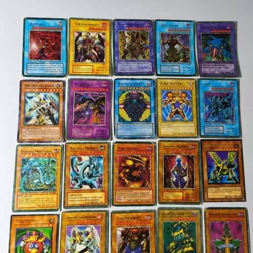 Yu-Gi-Oh cards used, pack of 20 collectible old singles