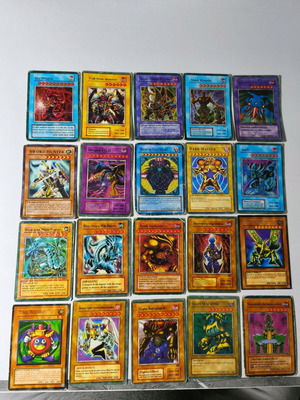 Yu-Gi-Oh cards used, pack of 20 collectible old singles