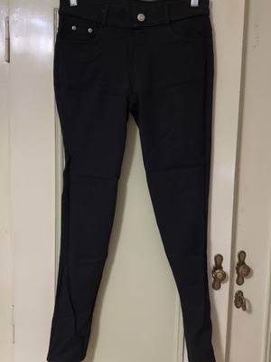 Black leggings pants used, size M