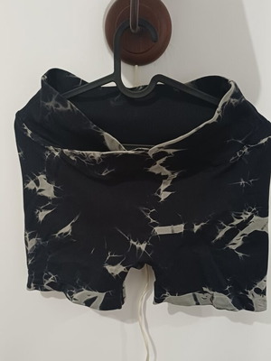 Athletic Pilates shorts like new