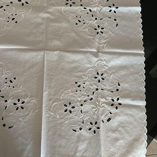 Vintage tablecloth with embroidery