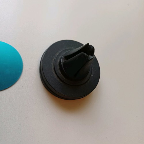 Sentio car phone holder like new, for air vent