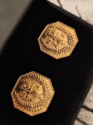 Octagonal Cufflinks with Konstantinato Like New, Gold Tone