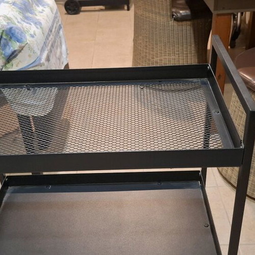 Rolling table like new, ideal for professional use