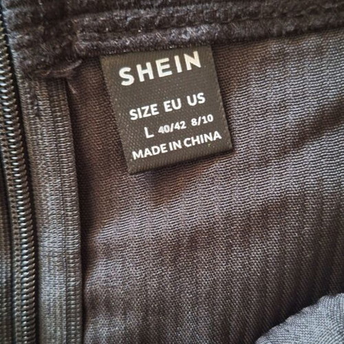 Shein black skirt new, size 40-42