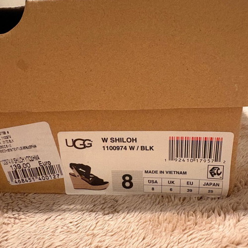 Ugg black platform shoes like new