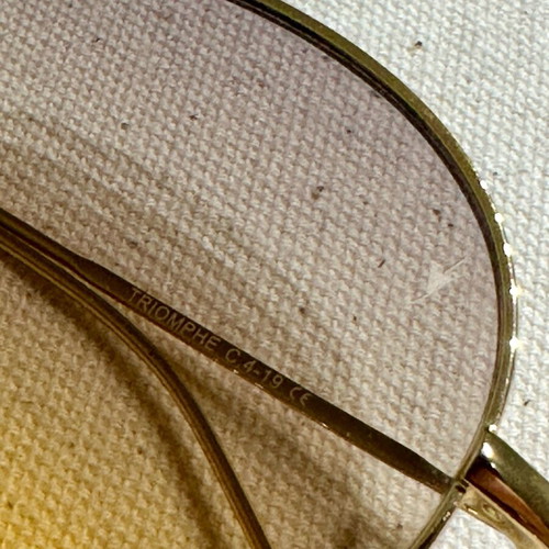 Eyepetizer Triomphe sunglasses like new, gold metal frame, ombré lenses