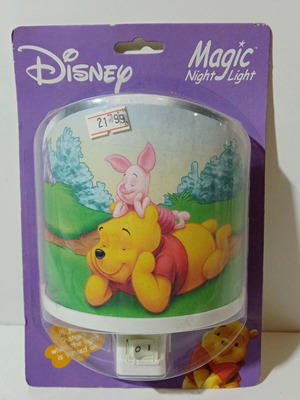 Disney Winnie the Pooh Magic Night Light new, European 230V-50Hz