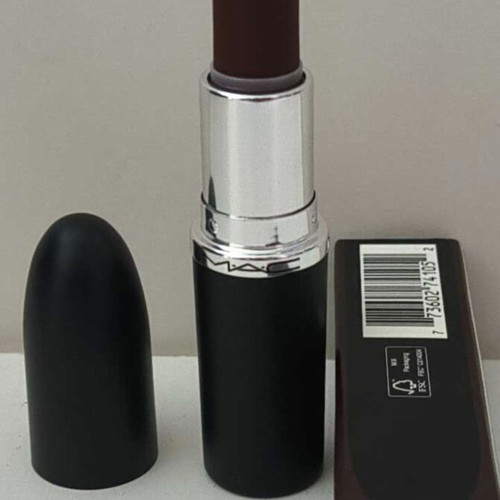 MACximal Silky Matte Lipstick Bare MACximal new