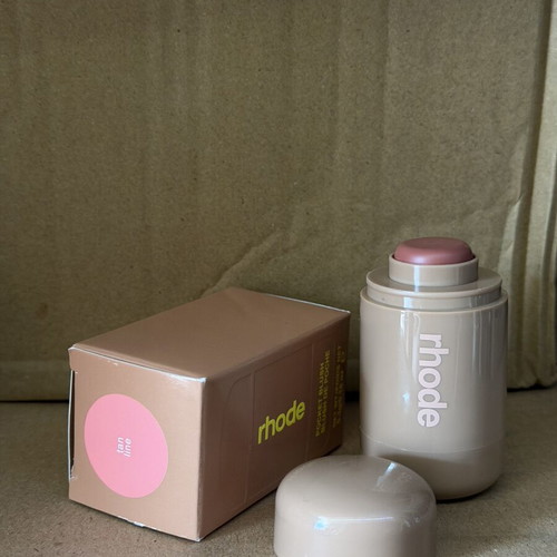 Rhode Pocket Blush Tan Line new unused