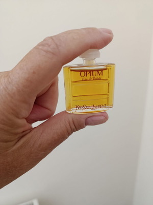Opium YSL Eau de Toilette mini perfume 7.5ml new