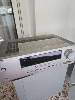 Yamaha amplifier with Sony 5.1 speakers used for home cinema