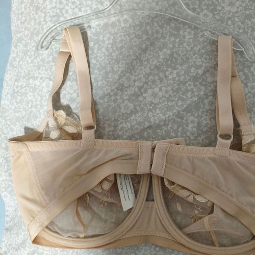 Triumph bra 75E like new, beige