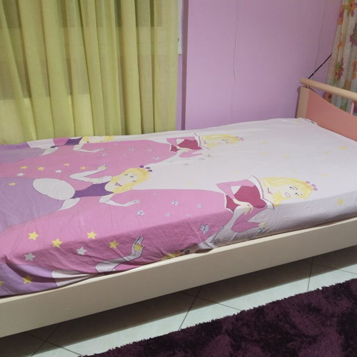 Children's bedroom furniture set used, bed 90x200 cm, shelves, desk, nightstand